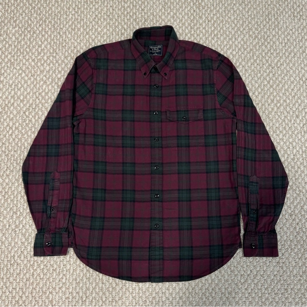 Abercrombie & Fitch Red and Green Casual Button Down Shirt